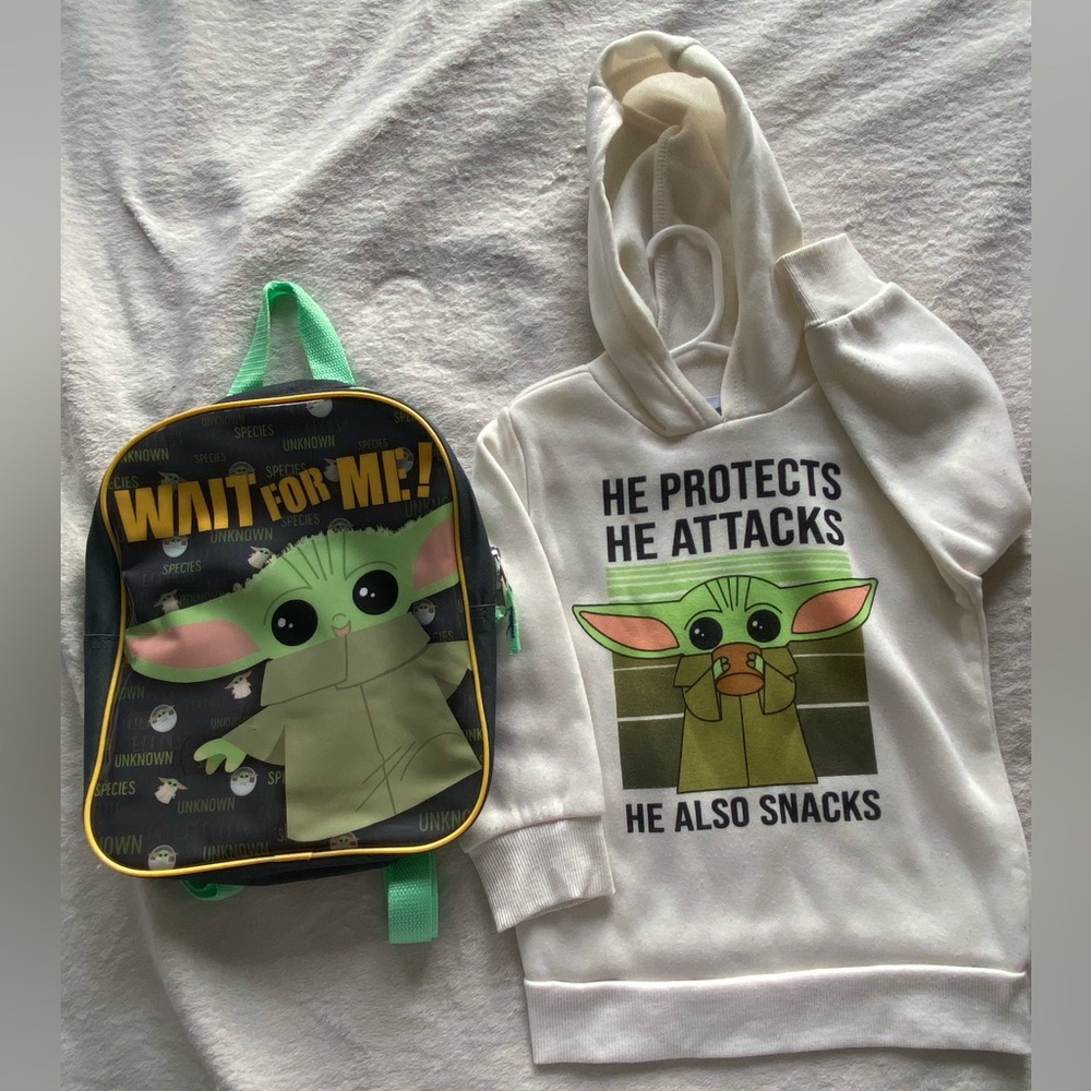 Star Wars Kids - Baby Yoda Bundle, White Sweater And Book Bag Included | Size 4